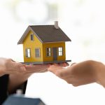 13 Kroków do sprzedaży mieszkania. Jak sprzedać nieruchomość bezpiecznie?