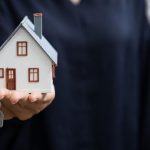 Jak sprzedać mieszkanie z kredytem hipotecznym. Krok po kroku